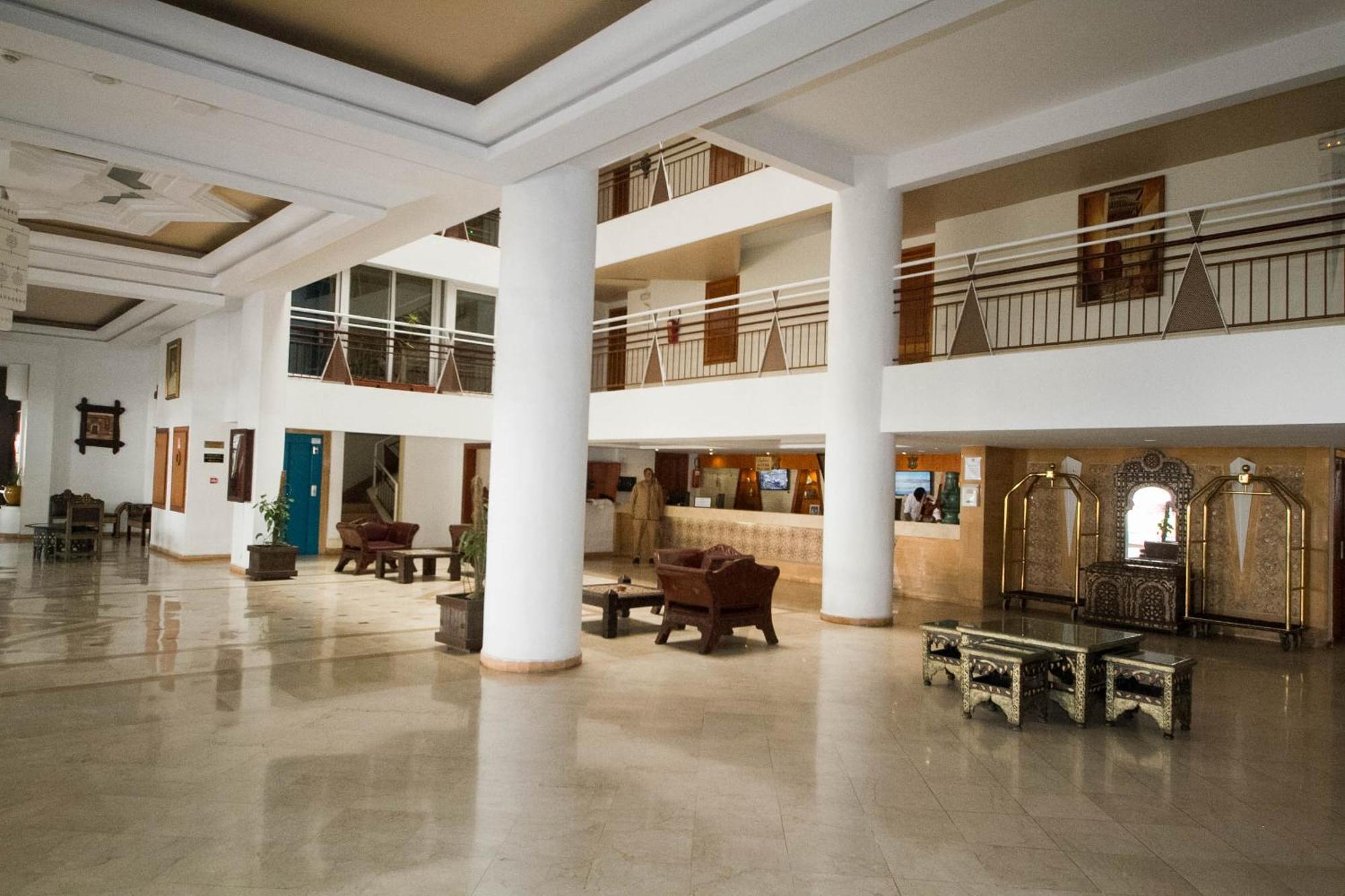 Appart'Hotel Intouriste Agadir Exterior foto