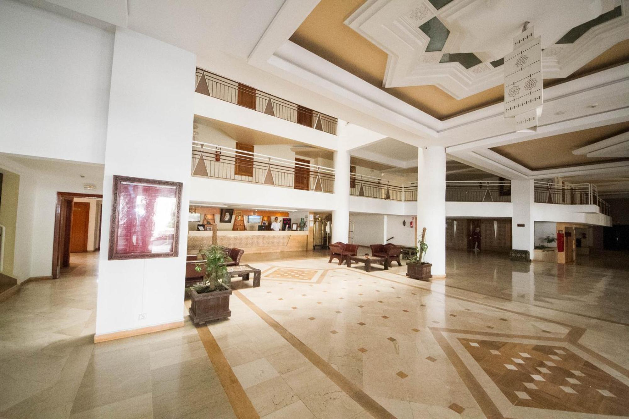 Appart'Hotel Intouriste Agadir Exterior foto