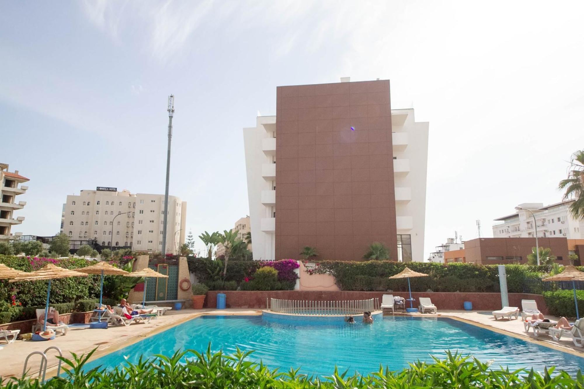 Appart'Hotel Intouriste Agadir Exterior foto