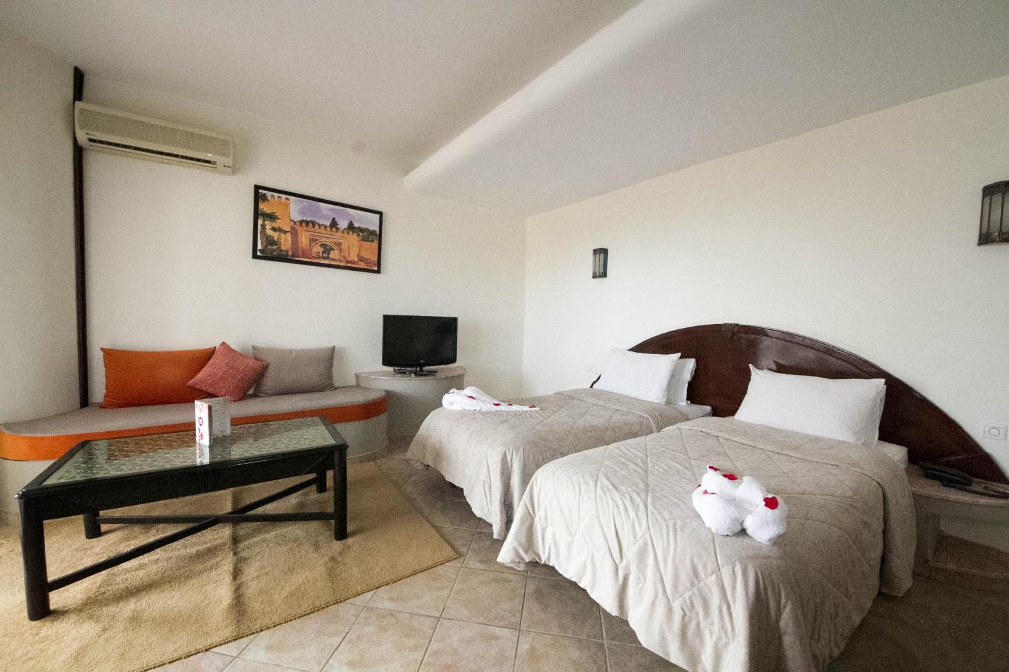 Appart'Hotel Intouriste Agadir Exterior foto