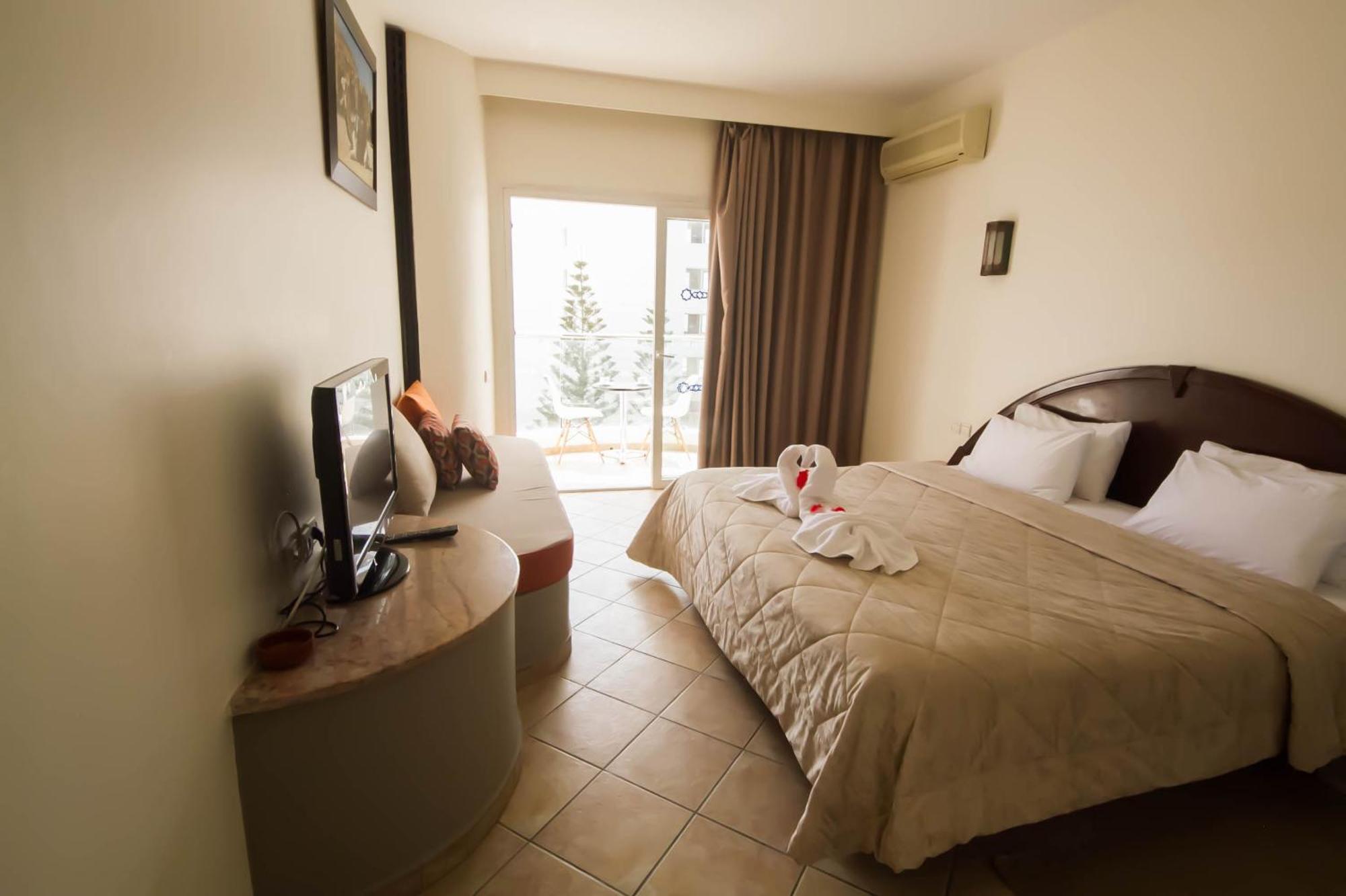 Appart'Hotel Intouriste Agadir Exterior foto